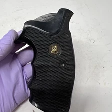 Pachmayer Gripper Smith & Wesson S&W K-Frame Square Butt Grip 092623