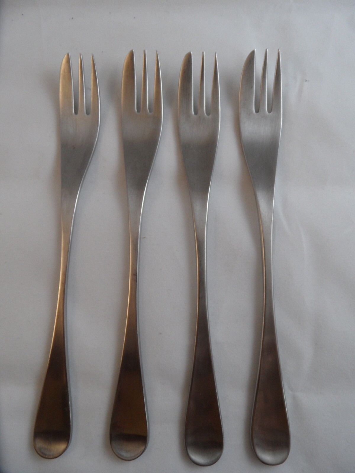 Robert Welch Old Hall Alveston Pastry forks eBay
