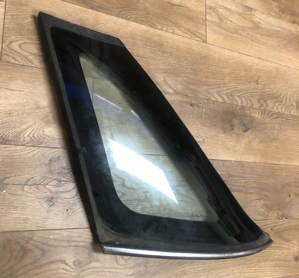 Mercury Sable седан, 1992, 1993, 1994, 1995, левый драйвер, задняя четверть стекла - Изображение 4 из 4