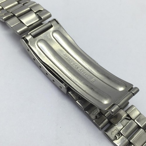 20 mm Seiko 7S26-8210 Stainless Steel B17-61.E Vintage Watch Bracelet Curved End - Picture 4 of 7