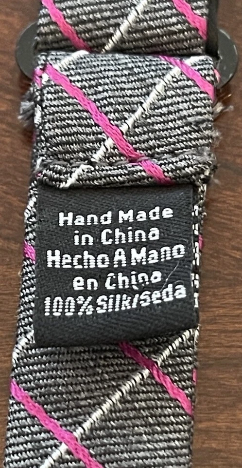 Gray Pink Hand Made 100% Silk Men’s Bow Tie Made In China - Image 4 of 4