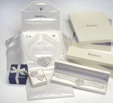 Crystal Heart  Strand Faux Pearl Necklace Bracelet Earring Set Bridal Prom NIB