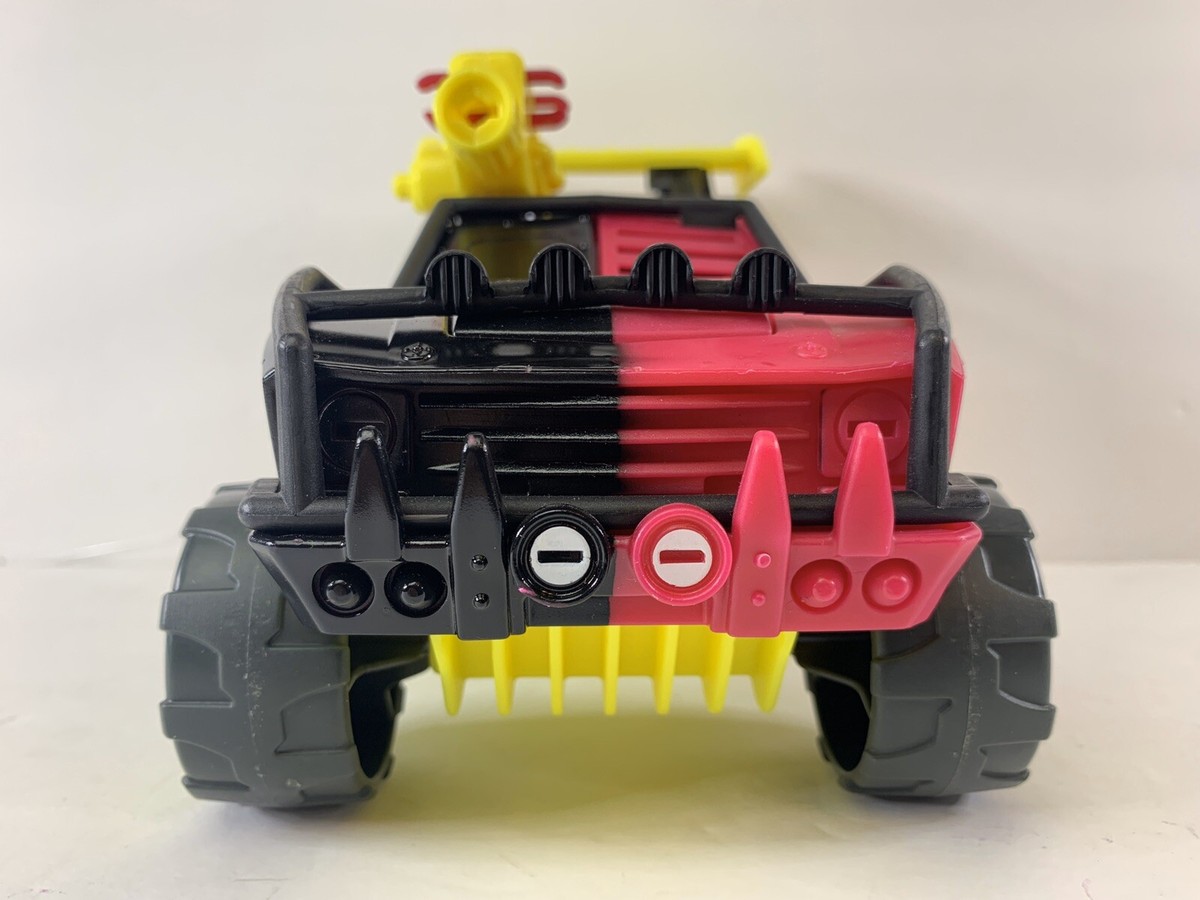 Fisher-Price Imaginext DC Super Friends - Cyborg & Rip Saw Dune Buggy Action Figure Set