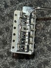 vibrato bridge fender suire or standard — photo 2