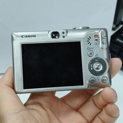 Silver Canon IXUS 60 6.0MP 3X Optical Zoom CCD Digital Camera