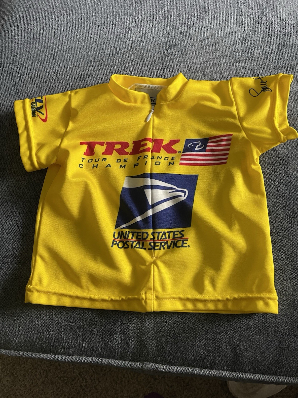 LANCE ARMSTRONG TOUR DE FRANCE TODDLER YELLOW TREK JERSEY RARE 