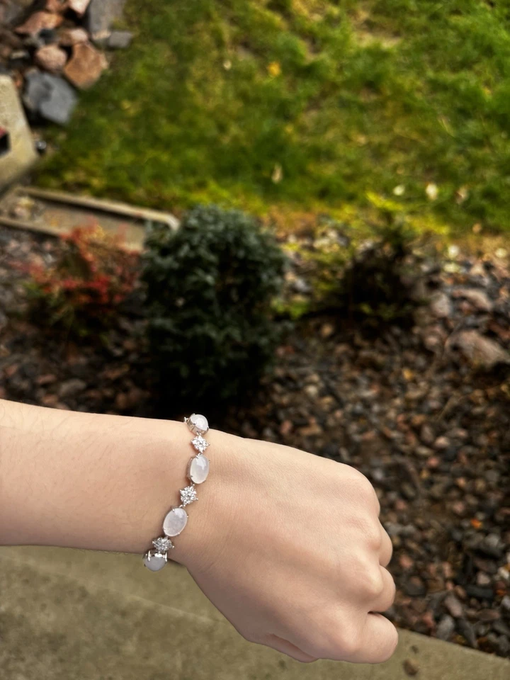 Pulsera multicolor de jadeíta birmana natural | Cada gema está cuidadosamente seleccionada Foto 2 de 3