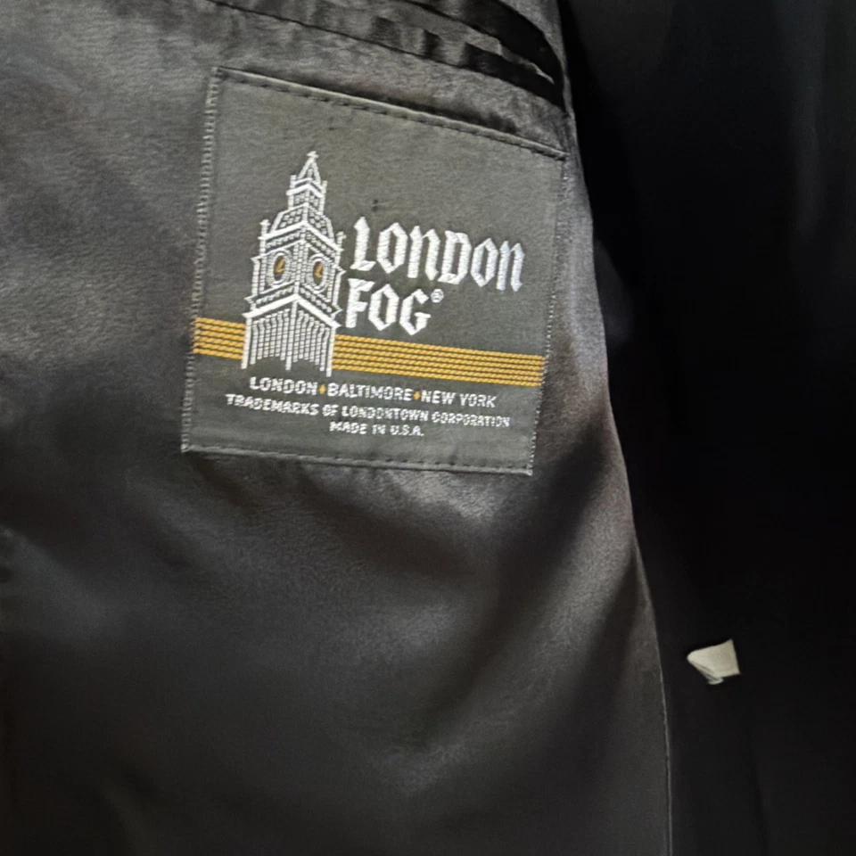Abrigo London Fog para hombre 100 % lana pura doble botonadura talla 46 gris carbón regular Foto 3 de 4