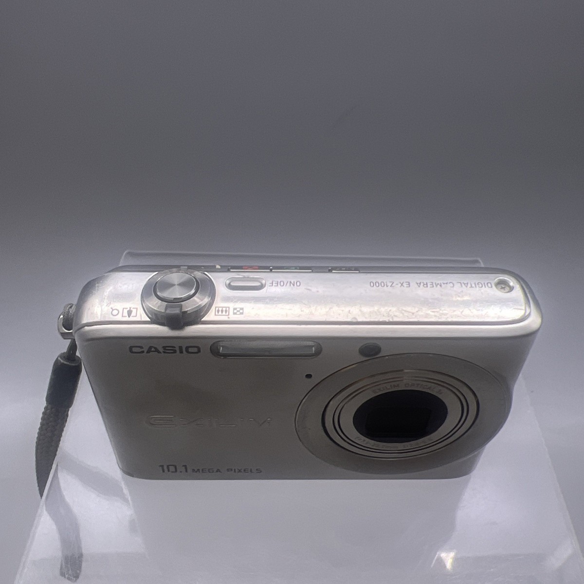 CASIO EX-Z1000, 10.1 MEGAPIXEL DIGITAL Camera. Needs Batt And