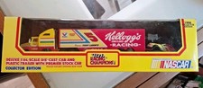 1994 NASCAR Terry Labonte 5 Kellogg's Racing Team Truck w/Trailer  Car