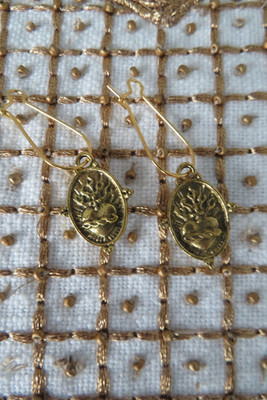 Ex Voto SACRED HEART Flaming Heart DANGLE DROP EARRINGS Goldtone + Pink POUCH
