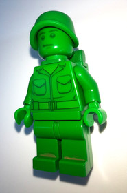 LEGO Toy Story &ndash; Green Army Man w/ Pack, Flag (toy001) Minifigure, 7595, 2010