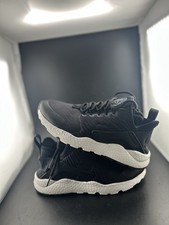 Size 5.5w- Nike Air Huarache Run Ultra SE Black Brand new no box lid