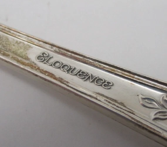 Vintage Antique Lunt Sterling Silver Eloquence Serving Fork - Image 4 of 4