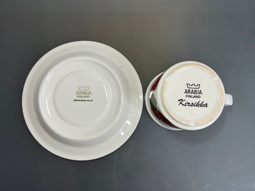Arabia, Kirsikka (Cherry), Coffee Cup Set by Inkeri Seppälä - Picture 9 of 11