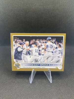 2022 Topps Update Series - Opening Day Bronx Bash SP Gold /2022  RARE MINT