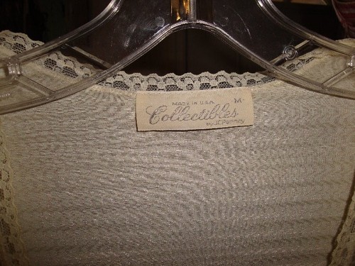 Vtg JC Penney 'Collectibles' Nylon Lace Gown & Robe Negligee Peignoir in Ivory M - Picture 4 of 4