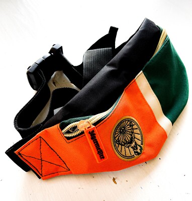 Jägermeister Gürtel Bauchtasche Eiskalt geniessen Hipbag Edtion 2021