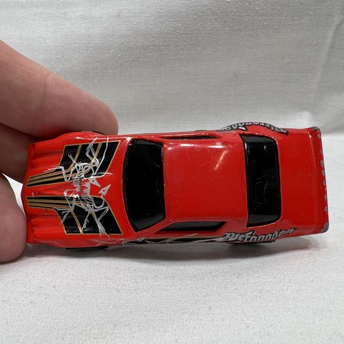 1982 Hot Wheels Camaro Z28 Red Pteranodon 1:64 Scale Loose - Malaysia - Picture 6 of 8