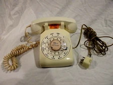 Vintage Bell Telephone Rotary Dial Off White Desk Telephone