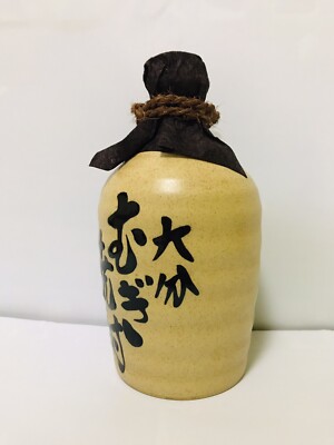 Oita barley shochu Nikaido Yoshishiroku Empty bottle with Oita barley shochu Nikaido Yoshishiroku Empty bottle with
