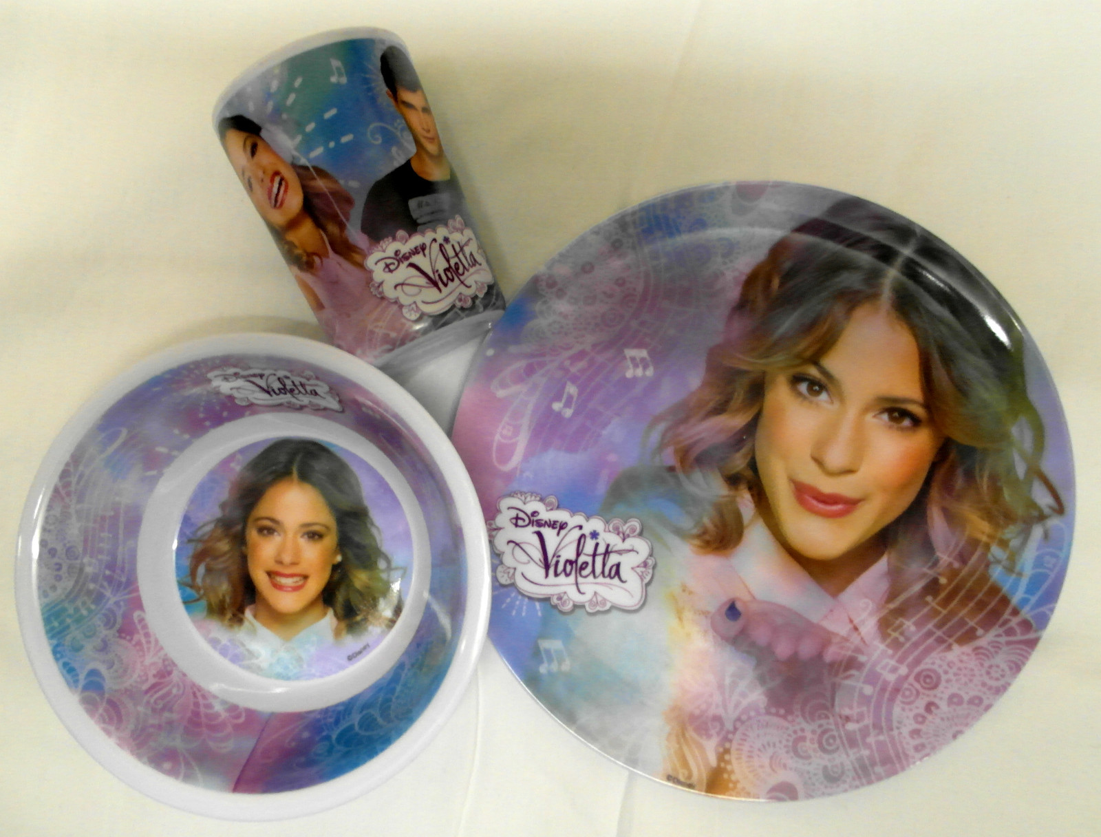 Disney VIOLETTA 3 Piece Melamine Breakfast Set - Plate, Bowl, Cup/Tumbler