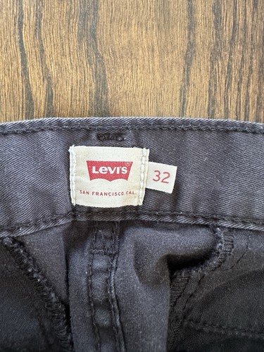 Levis Shorts Women's Size 32 Black - Picture 4 of 7