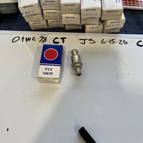 (1) NOS AV-722  PCV Valve Standard, Genuine Brand New Vintage NOS OEM sold sep