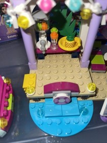 LEGO FRIENDS: Andrea's Speedboat Transporter (41316)