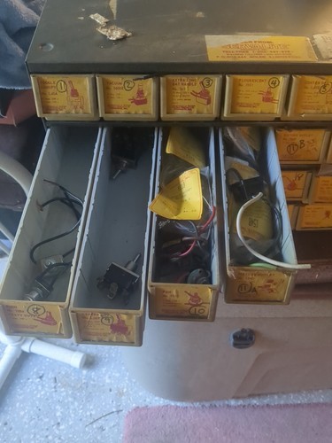 Serv-a-lite Toggle Switch Countertop Storage Cabinet With NOS - Picture 9 of 18