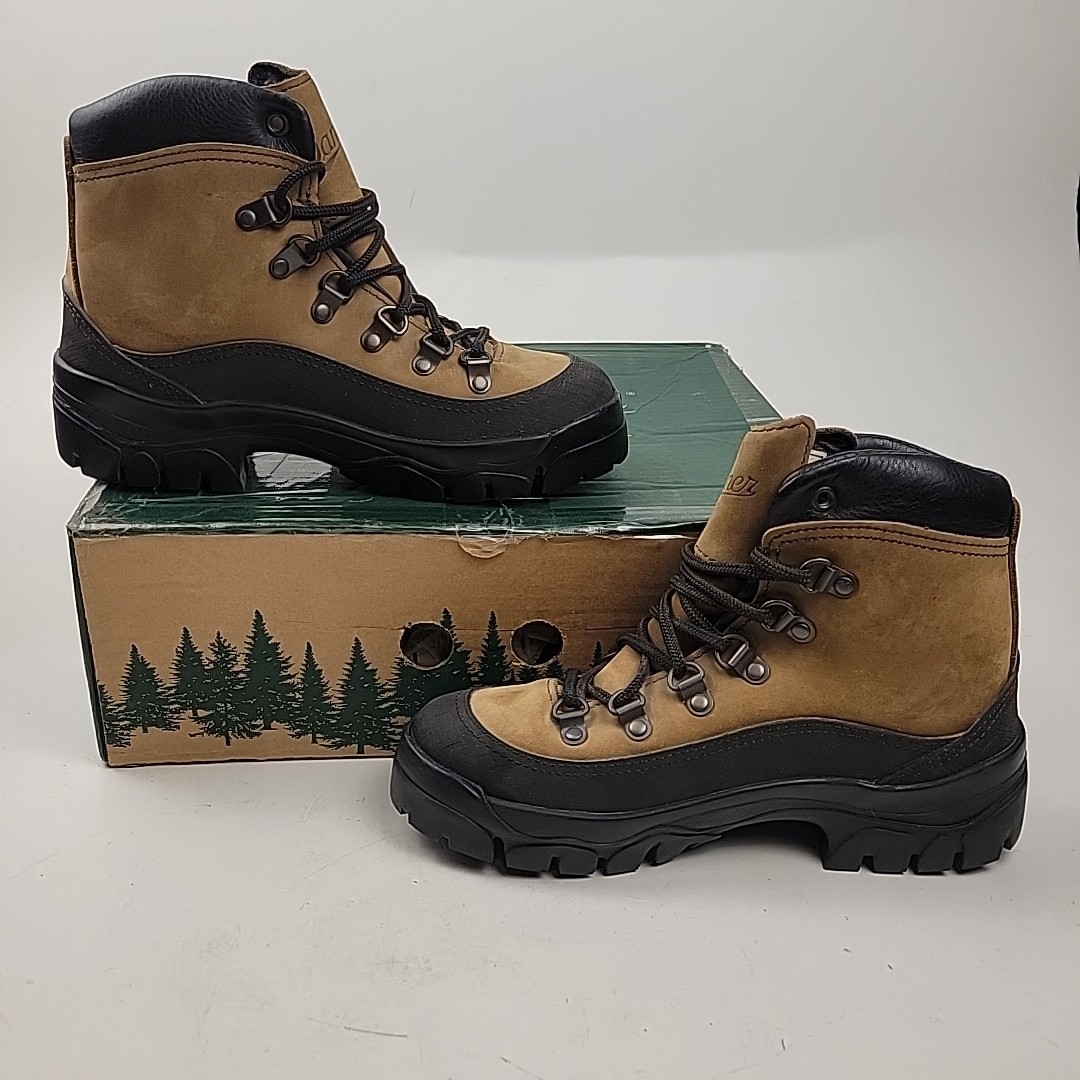 Danner Mens Sz 12 R Combat Hiker BOOTS Vibram 43513X Made in USA