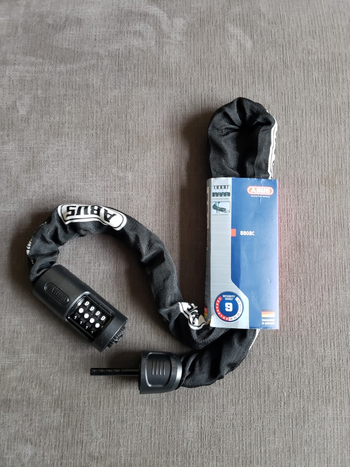 Abus 8808C Chain Bike Lock - Combination, 3.7' 110 Cm Black - BRAND NEW!! 