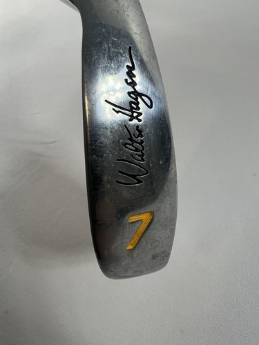 Walter Hagan Juniors Series III Golf Club 7 Iron 34.75” RH Graphite Shaft - Picture 2 of 7