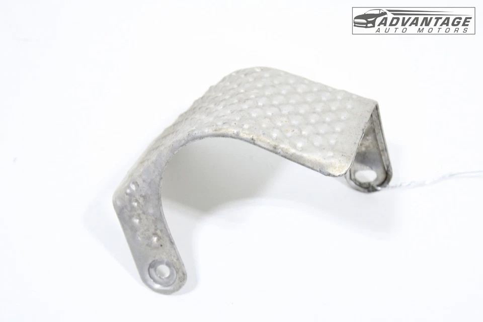 Chrysler 300 2005-2023 tracción trasera barra estabilizadora delantera izquierda buje protector térmico OEM Foto 2 de 4