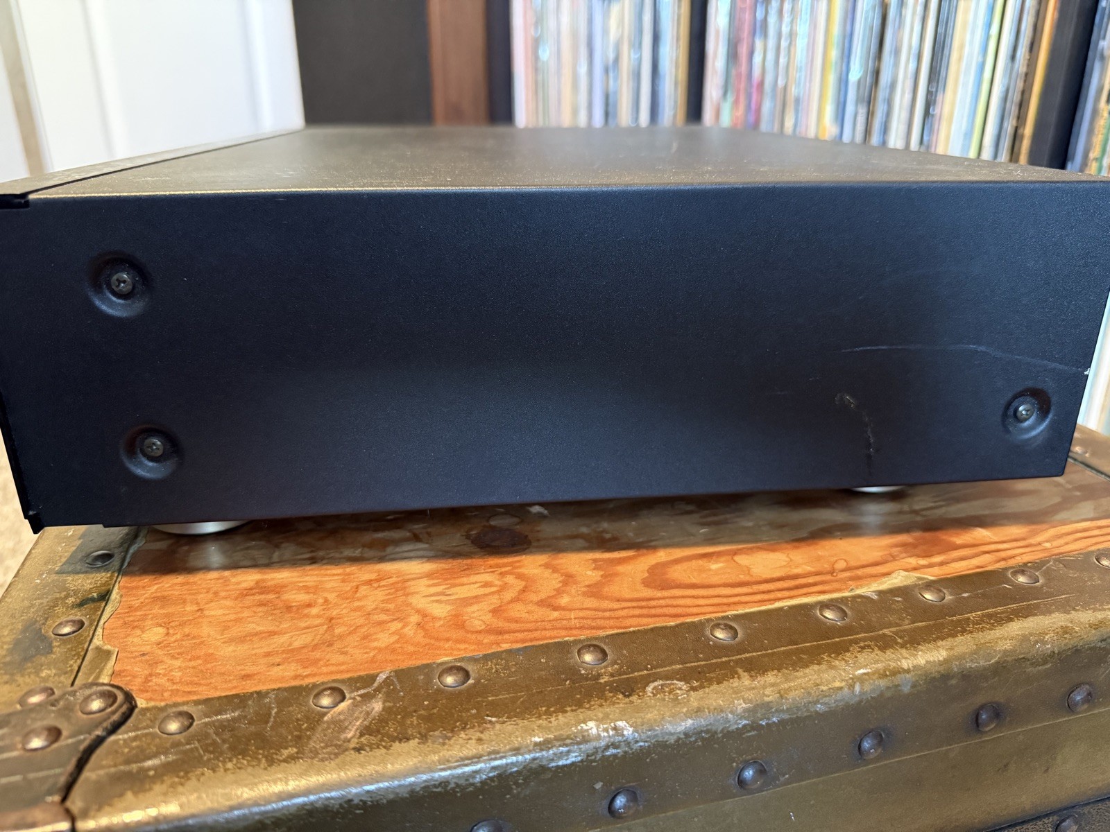 Kenwood DP-M4010 CD Changer Multiple CD Player For Parts/Repair