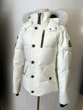 Brand New Moose Knuckle Women’s White Down Puffer Size XS