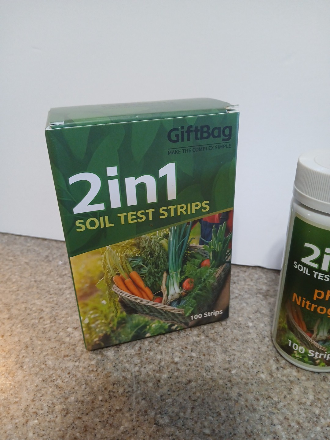 GIFTBAG Soil Test Kit 2-In-1 Soil Sampling Spoon 100 test Strips (2pk) Exp.12/27