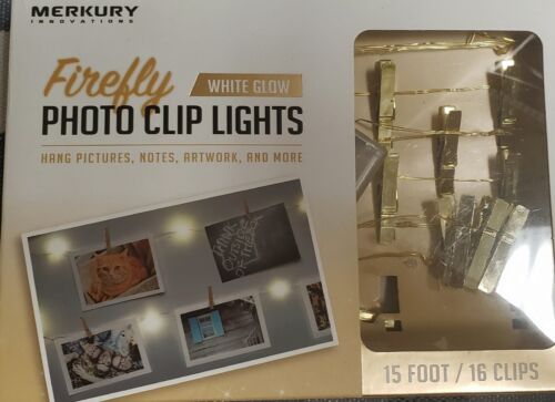 Photo Hangers - Clips w/LED Lights- 15 FT 16 CLIPS - NEW