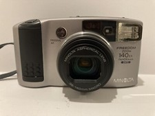 Minolta Freedom Zoom 140EX Date Back 35mm Point Shoot Camera 38-140mm Lens