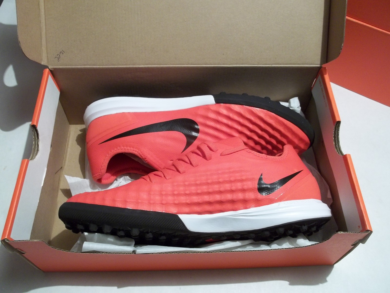 NIB NIB NIB Nike Magistax Finale II TF Men's Size 9 Turf Soccer Shoes 844446-808 ef3f92 NIB NIB NIB Nike Magistax Finale II TF Men's Size 9 Turf Soccer Shoes 844446-808 ef3f92