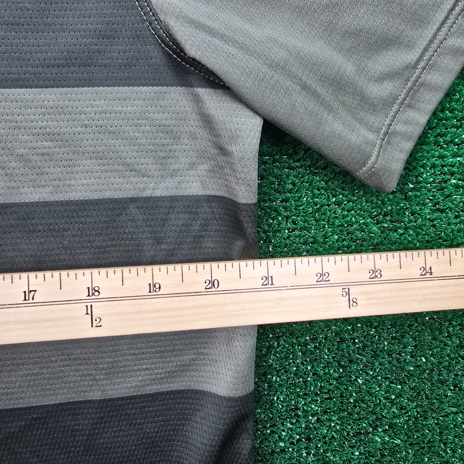 Nike Polo Shirt Mens Medium Gray Graphic Hacked Striped Dri Fit Golf Performance thumbnail 4