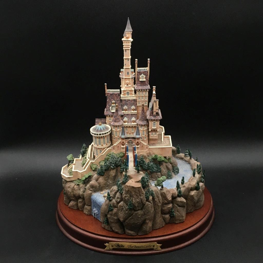 WALT DISNEY WDCC BEAUTY & THE BEAST - THE BEAST'S CASTLE WALT DISNEY WDCC BEAUTY & THE BEAST - THE BEAST'S CASTLE