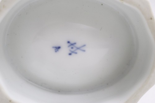 Meissen,Zwiebelmuster,Salzgefäß,Marcollinizeit um 1780,1.Wahl - Picture 6 of 6
