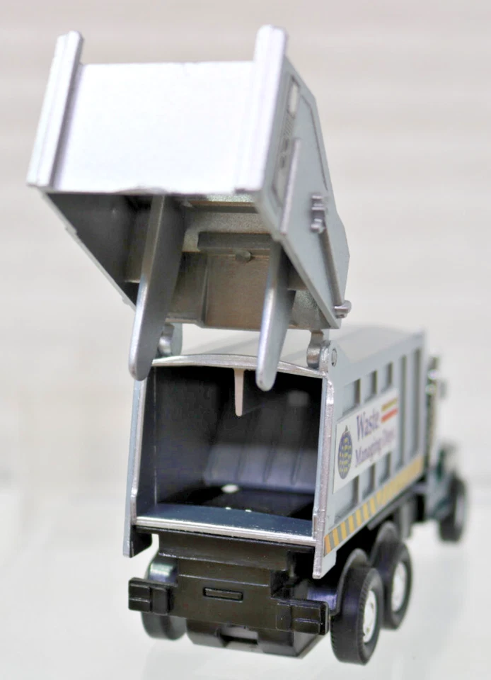 Garbage Truck 6"X1.5" Powerful Pullback Action Green Eject Panel Diecast - Image 3 of 4