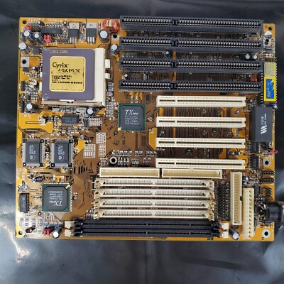 Vintage 1993 Motherboard w/ Gold Cyrix 686MX 6x86 MX-PR200