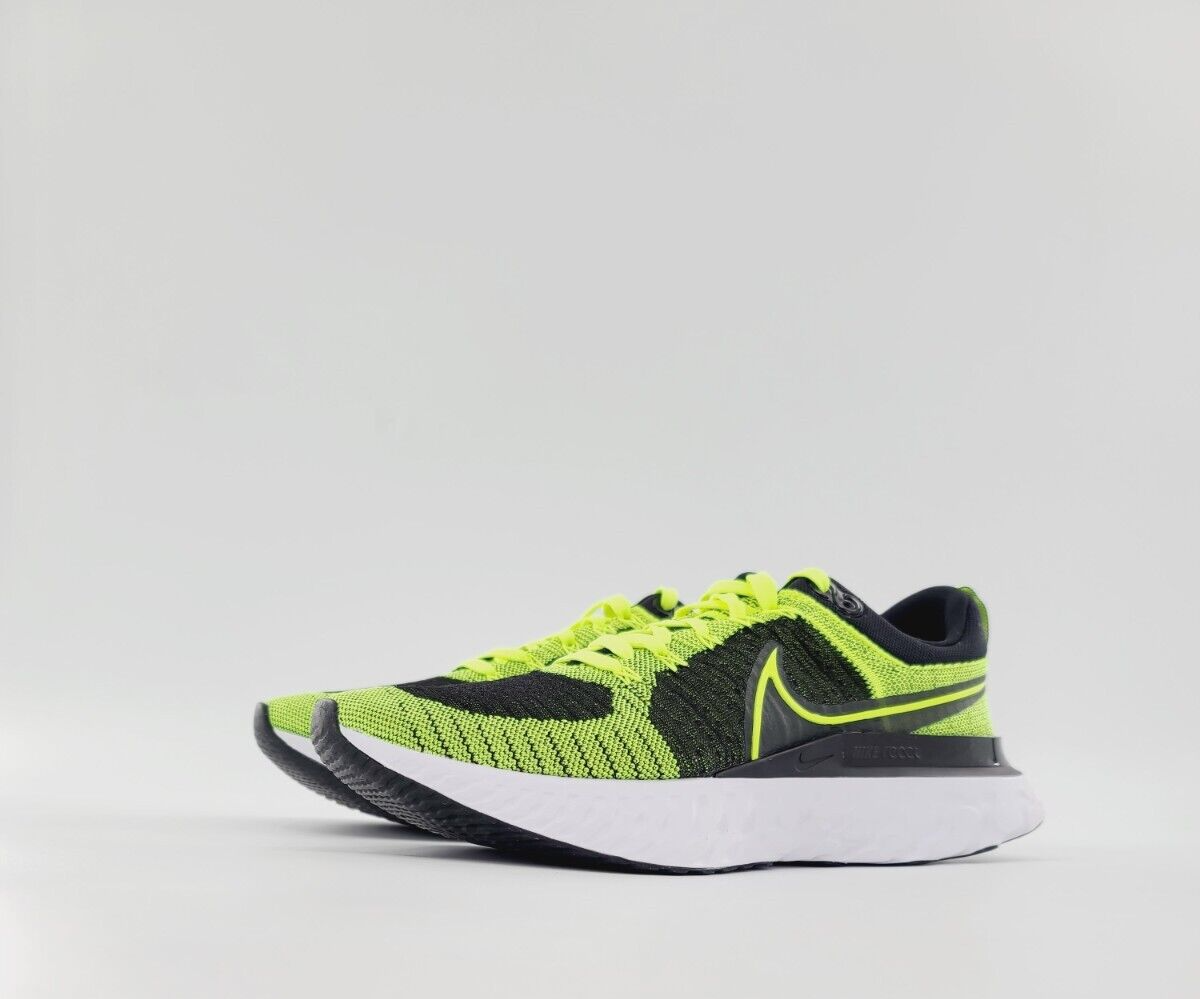 Nike React Infinity Flyknit 2 Mens 11.5 Running Shoes Black 