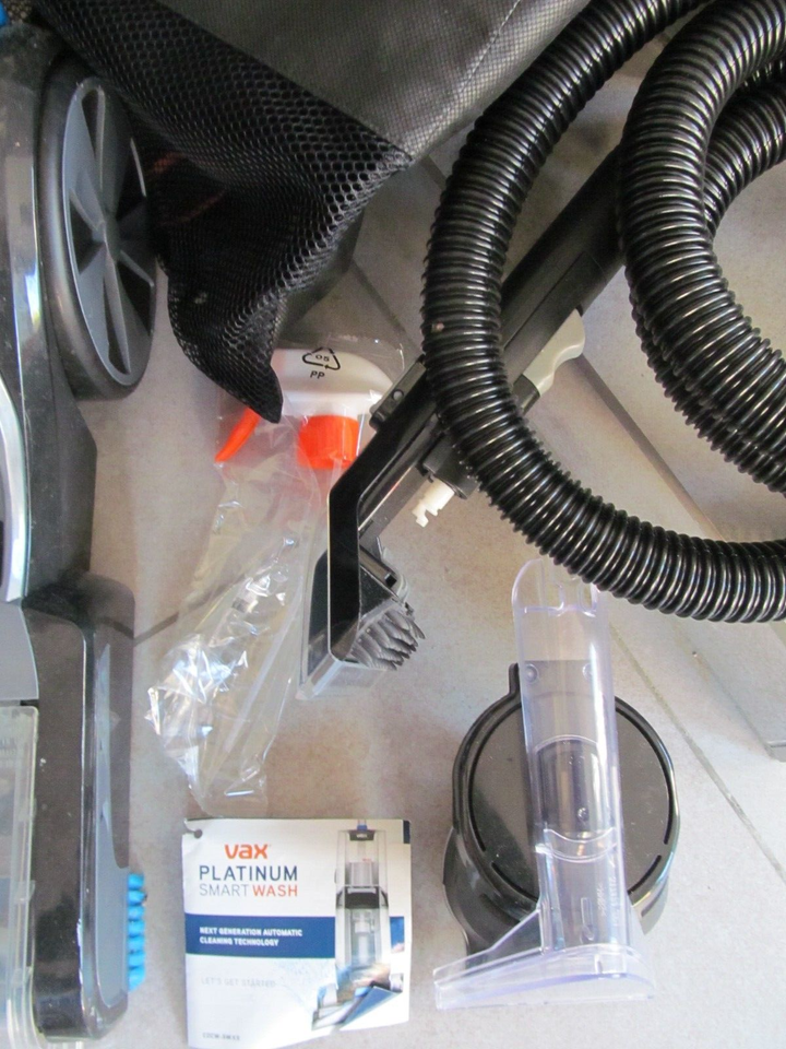 Vax Carpet Cleaner Platinum Smartwash Washer & Accessories Car Used