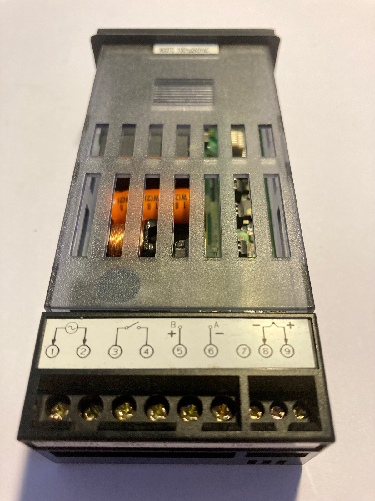 Régulateur de température Omron E5GN-R03TC-FLK boîtier étanche IP66 affichage LED