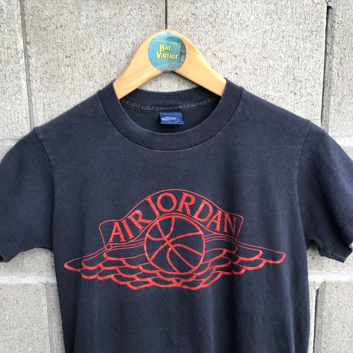 Vintage 80s nike air Jordan wings logo blue tag single Vintage 80s nike air Jordan wings logo blue tag single