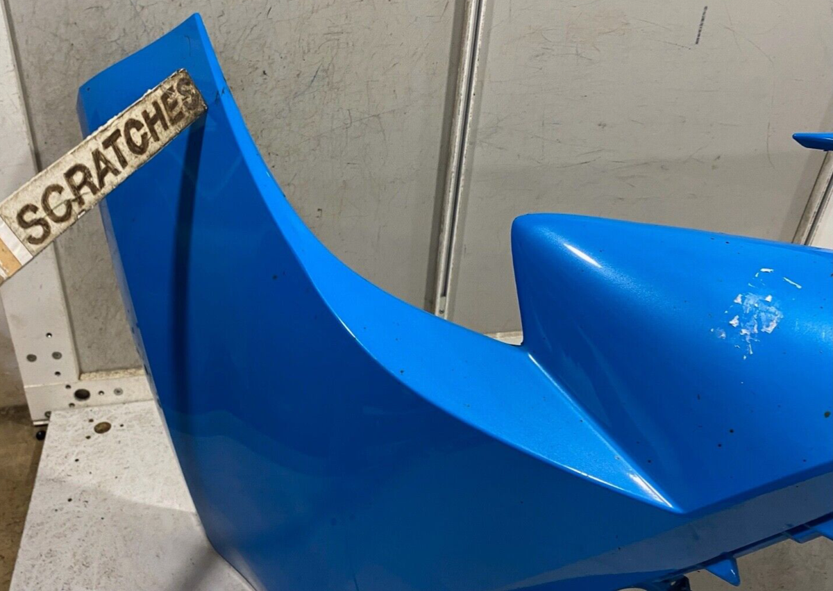 2018-2020 TOYOTA COROLLA HATCHBACK FRONT BUMPER COVER OEM 52119